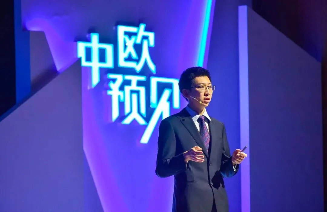 取消一線匯報、管理者寫周報，明略科技的組織數(shù)字化轉(zhuǎn)型實踐